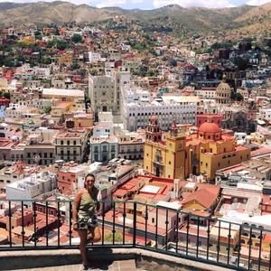 Meet your Posher, Mayra